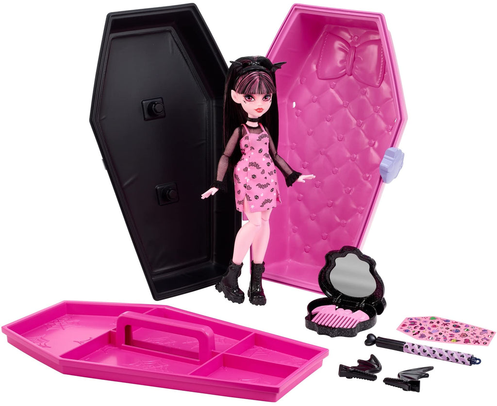 Doll & Accessories Beauty Kit with Comb & Mirror B645702
